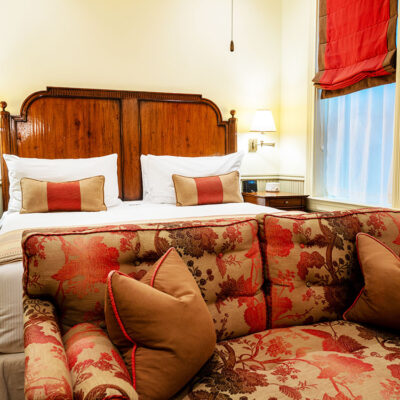 Cozy Rooms